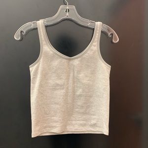 Nike Seamless Sans Couture T shirt small